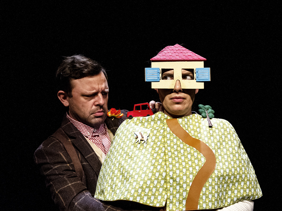 Dans les jupes de ma mère